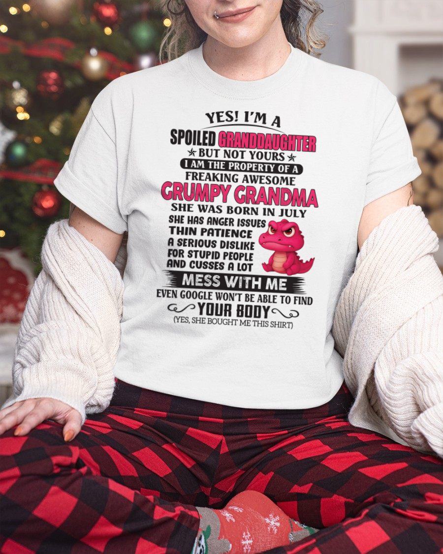 JULY - YES, I'M A SPOILED GRANDDAUGHTER - GIFT FROM GRANDMA - NGHL07 (SKU09-96-07)